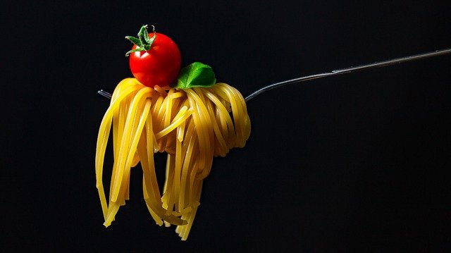 špagety a tomato
